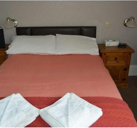 Queens Hotel Уик Экстерьер фото